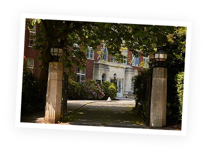 [1980s onwards Regent_s University London is born_back photo] With Frame