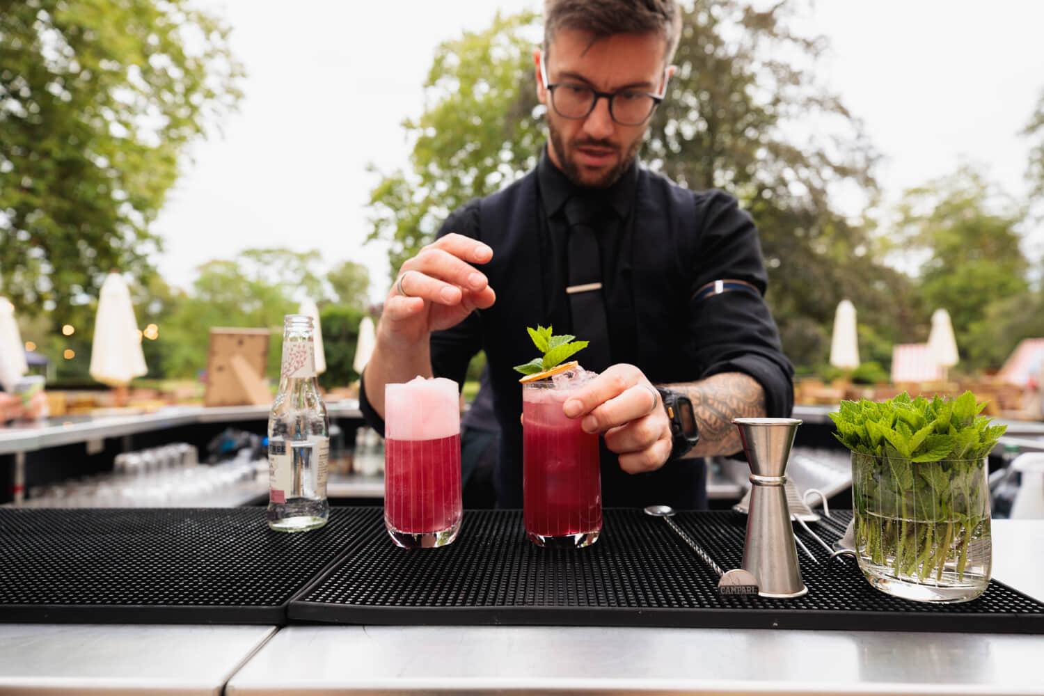 240912-owenbphoto-RegentsShowcase-032 240912-owenbphoto-RegentsShowcase-032